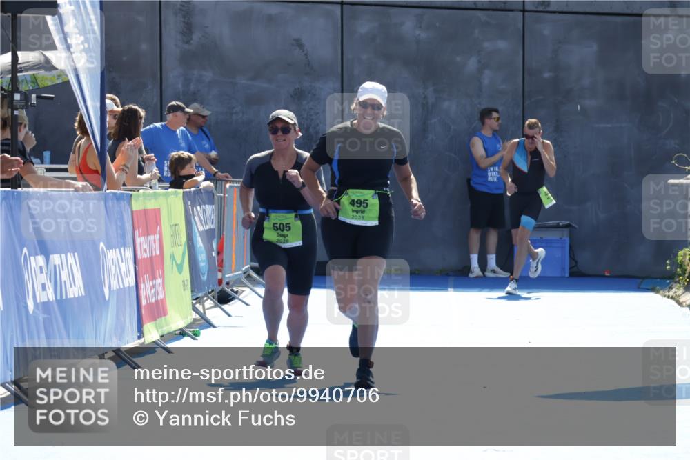 09.08.2026 - GEWOBA Citytriathlon Bremen Yannick Fuchs http://msf.ph/oto/9940706 09.08.2026 15:41:26 Ziel  meine-sportfotos.de