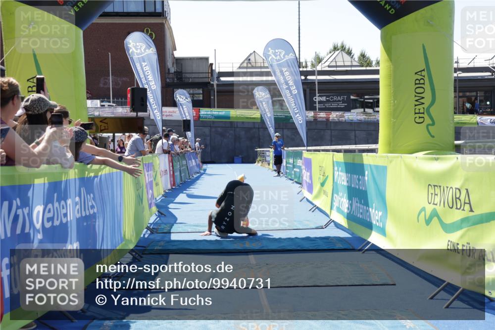 09.08.2026 - GEWOBA Citytriathlon Bremen Yannick Fuchs http://msf.ph/oto/9940731 09.08.2026 13:44:37 Ziel 557 meine-sportfotos.de
