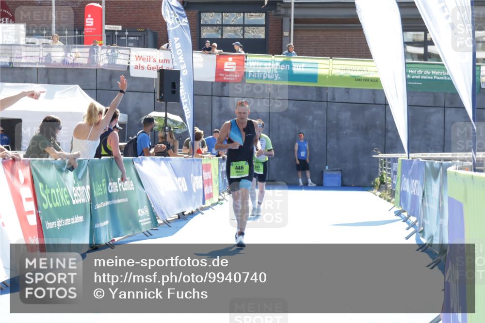 09.08.2026 - GEWOBA Citytriathlon Bremen Yannick Fuchs http://msf.ph/oto/9940740 09.08.2026 15:41:36 Ziel 446, 495, 505 meine-sportfotos.de
