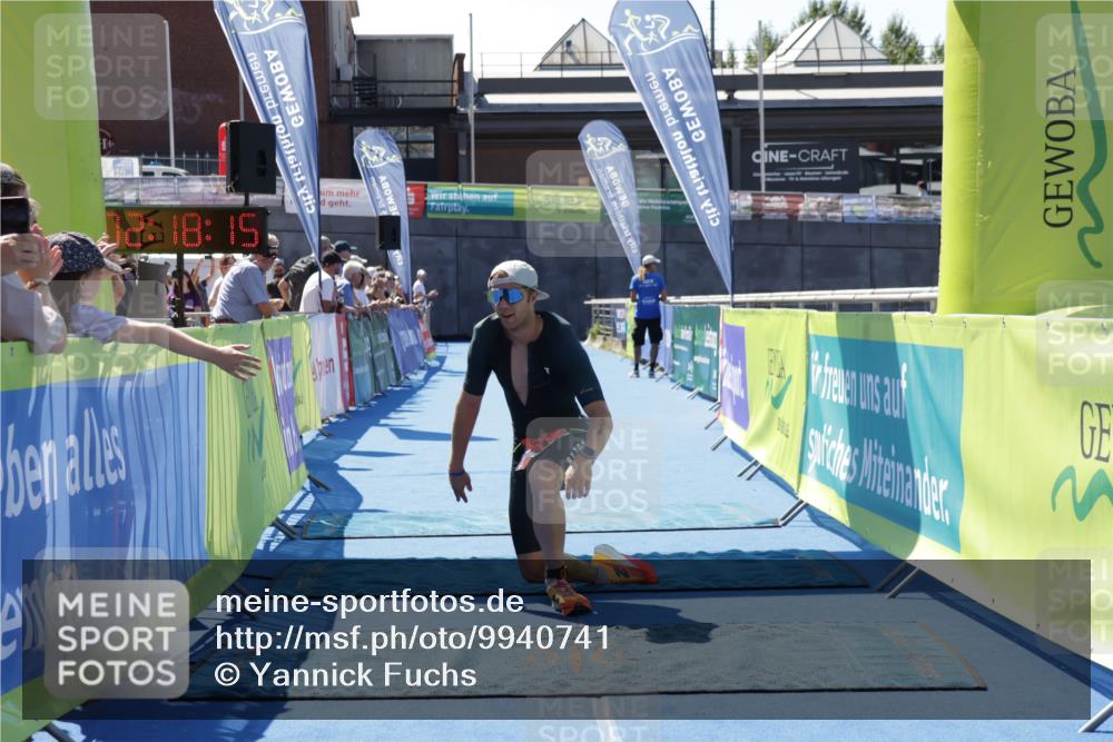 09.08.2026 - GEWOBA Citytriathlon Bremen Yannick Fuchs http://msf.ph/oto/9940741 09.08.2026 13:44:38 Ziel 557 meine-sportfotos.de