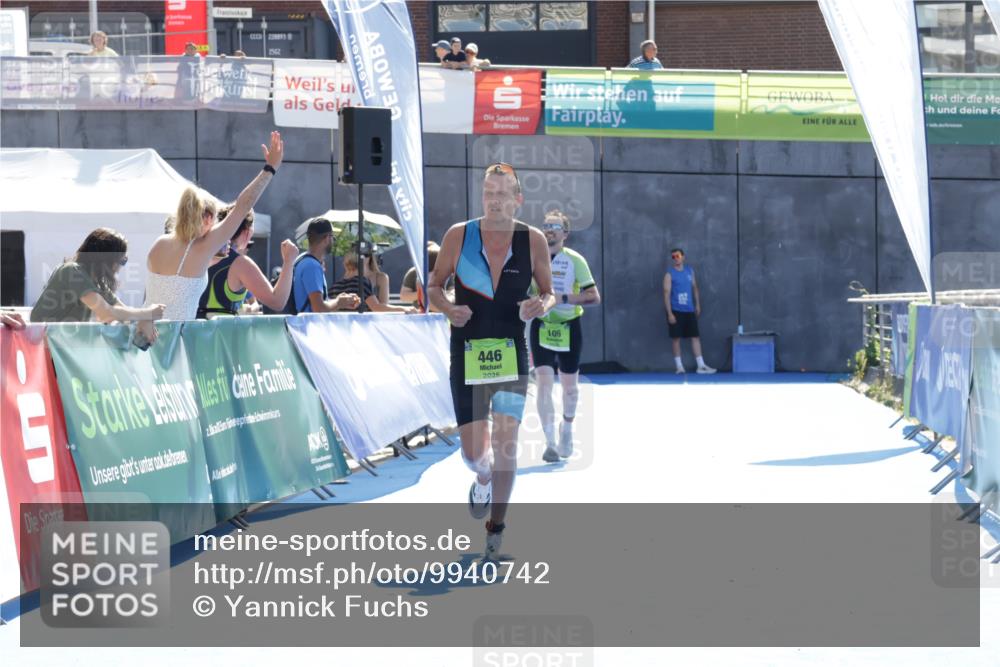09.08.2026 - GEWOBA Citytriathlon Bremen Yannick Fuchs http://msf.ph/oto/9940742 09.08.2026 15:41:36 Ziel 446, 495, 505 meine-sportfotos.de