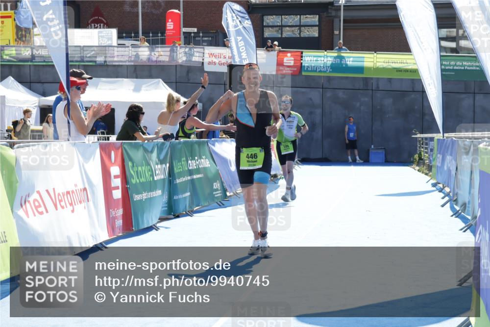 09.08.2026 - GEWOBA Citytriathlon Bremen Yannick Fuchs http://msf.ph/oto/9940745 09.08.2026 15:41:38 Ziel 446, 495 meine-sportfotos.de