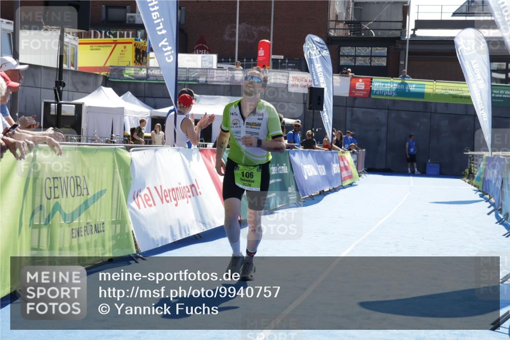 09.08.2026 - GEWOBA Citytriathlon Bremen Yannick Fuchs http://msf.ph/oto/9940757 09.08.2026 15:41:42 Ziel 106, 446 meine-sportfotos.de