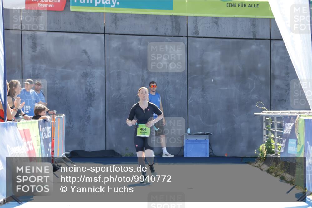 09.08.2026 - GEWOBA Citytriathlon Bremen Yannick Fuchs http://msf.ph/oto/9940772 09.08.2026 15:41:51 Ziel  meine-sportfotos.de