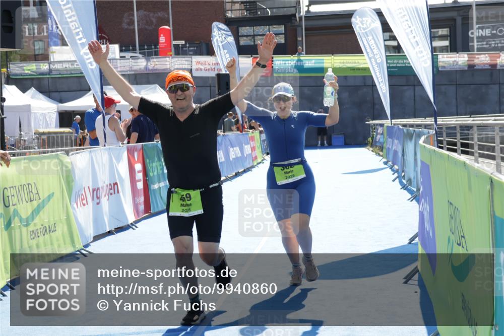 09.08.2026 - GEWOBA Citytriathlon Bremen Yannick Fuchs http://msf.ph/oto/9940860 09.08.2026 15:43:02 Ziel 282, 459 meine-sportfotos.de