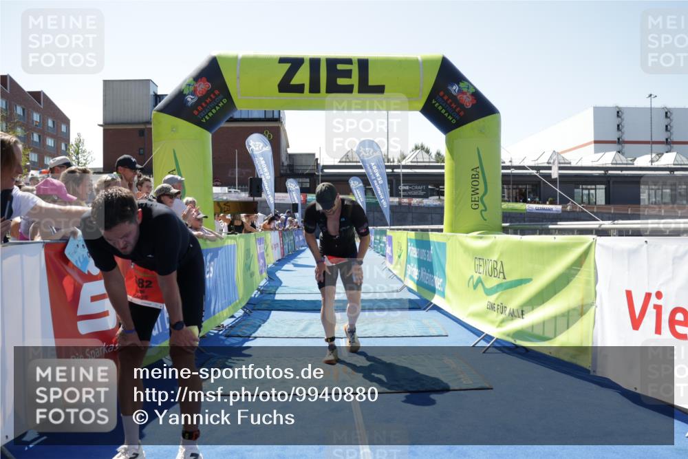 09.08.2026 - GEWOBA Citytriathlon Bremen Yannick Fuchs http://msf.ph/oto/9940880 09.08.2026 13:47:03 Ziel 595 meine-sportfotos.de