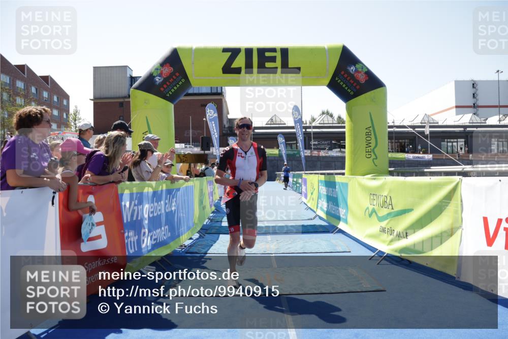 09.08.2026 - GEWOBA Citytriathlon Bremen Yannick Fuchs http://msf.ph/oto/9940915 09.08.2026 13:48:10 Ziel 562, 789 meine-sportfotos.de