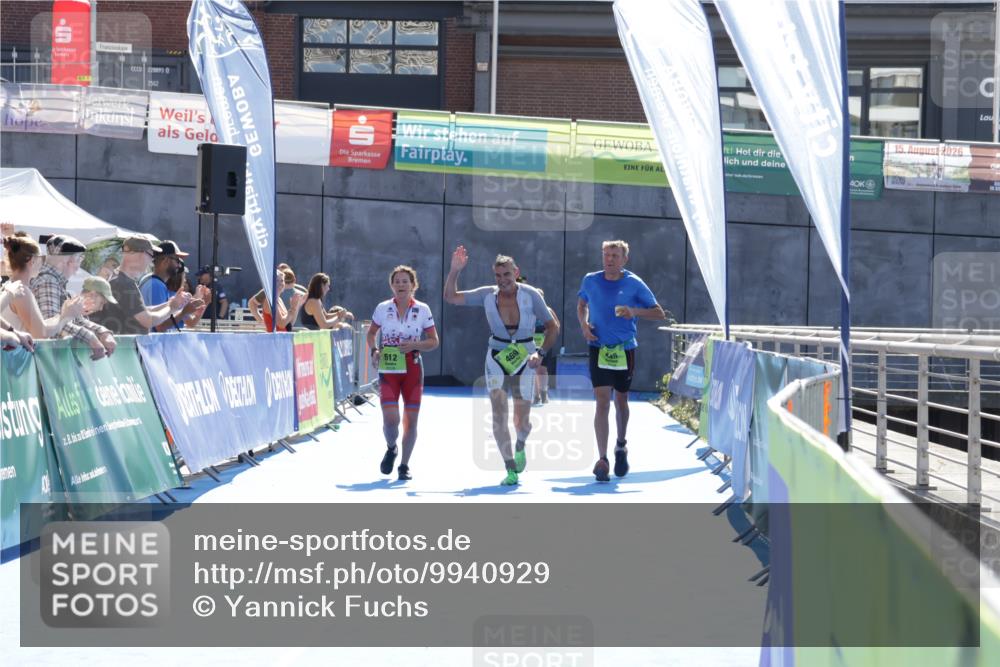 09.08.2026 - GEWOBA Citytriathlon Bremen Yannick Fuchs http://msf.ph/oto/9940929 09.08.2026 15:43:58 Ziel 408 meine-sportfotos.de