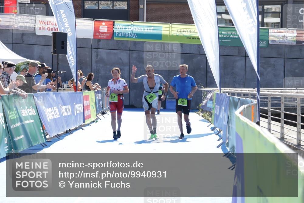 09.08.2026 - GEWOBA Citytriathlon Bremen Yannick Fuchs http://msf.ph/oto/9940931 09.08.2026 15:43:58 Ziel 408 meine-sportfotos.de