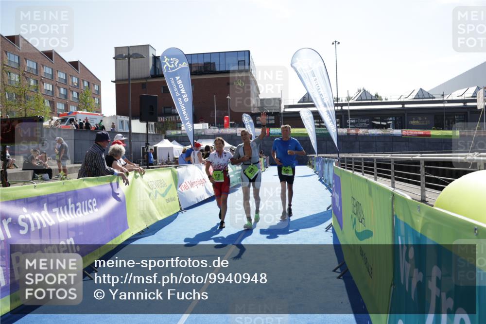 09.08.2026 - GEWOBA Citytriathlon Bremen Yannick Fuchs http://msf.ph/oto/9940948 09.08.2026 15:44:04 Ziel 445, 469, 512 meine-sportfotos.de