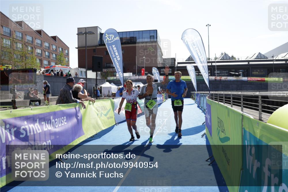 09.08.2026 - GEWOBA Citytriathlon Bremen Yannick Fuchs http://msf.ph/oto/9940954 09.08.2026 15:44:04 Ziel 445, 469, 512 meine-sportfotos.de
