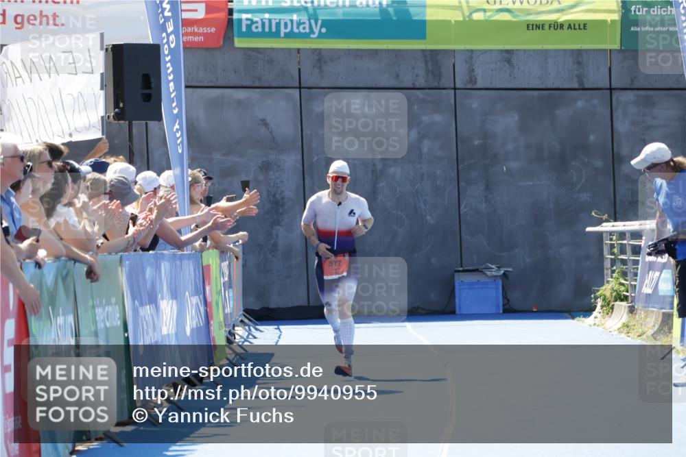 09.08.2026 - GEWOBA Citytriathlon Bremen Yannick Fuchs http://msf.ph/oto/9940955 09.08.2026 13:49:12 Ziel 577 meine-sportfotos.de