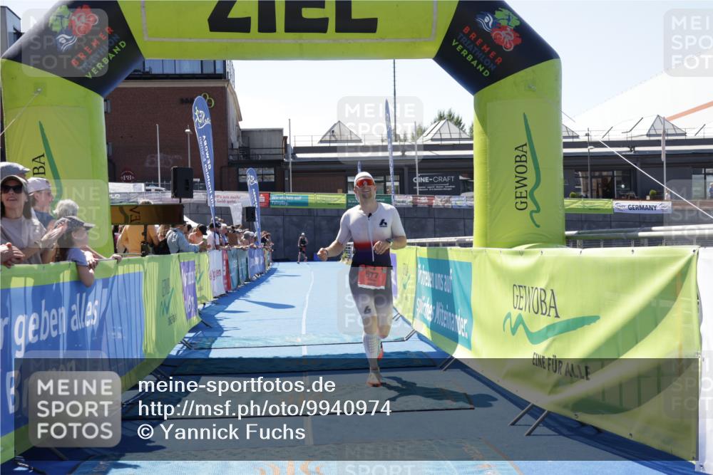 09.08.2026 - GEWOBA Citytriathlon Bremen Yannick Fuchs http://msf.ph/oto/9940974 09.08.2026 13:49:19 Ziel 577 meine-sportfotos.de
