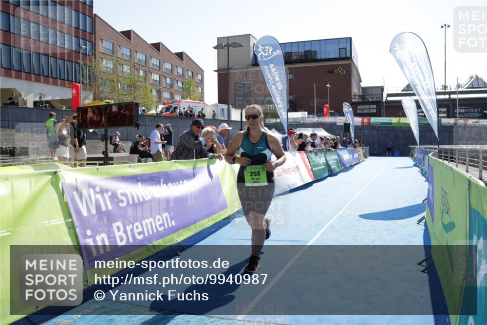 09.08.2026 - GEWOBA Citytriathlon Bremen Yannick Fuchs http://msf.ph/oto/9940987 09.08.2026 15:44:11 Ziel 255, 445, 469, 512 meine-sportfotos.de