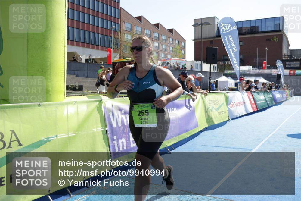 09.08.2026 - GEWOBA Citytriathlon Bremen Yannick Fuchs http://msf.ph/oto/9940994 09.08.2026 15:44:12 Ziel 255, 445, 469, 512 meine-sportfotos.de