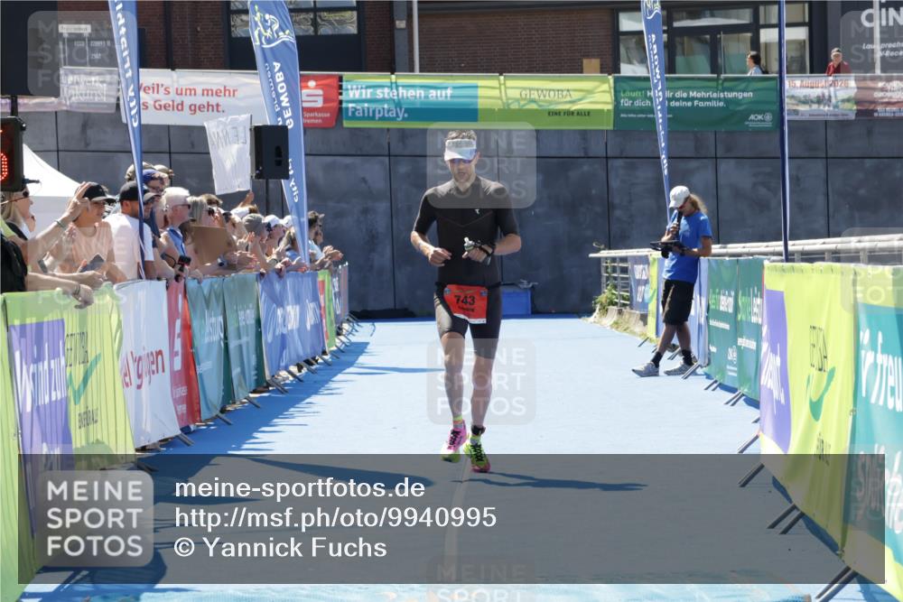 09.08.2026 - GEWOBA Citytriathlon Bremen Yannick Fuchs http://msf.ph/oto/9940995 09.08.2026 13:49:59 Ziel 743 meine-sportfotos.de