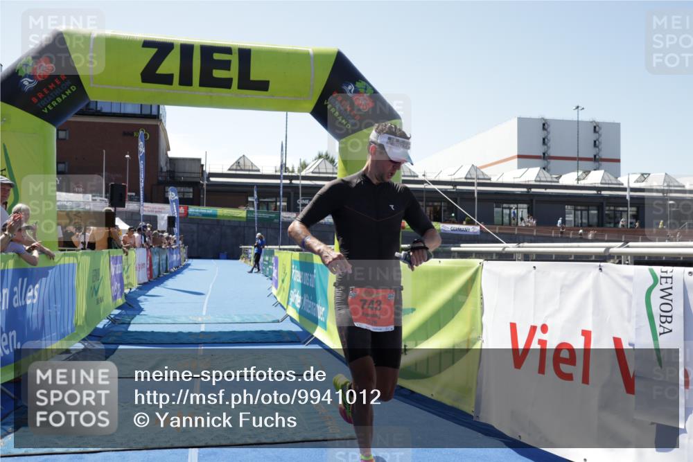 09.08.2026 - GEWOBA Citytriathlon Bremen Yannick Fuchs http://msf.ph/oto/9941012 09.08.2026 13:50:02 Ziel 743 meine-sportfotos.de