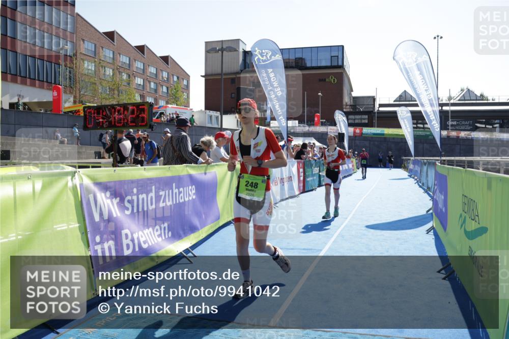 09.08.2026 - GEWOBA Citytriathlon Bremen Yannick Fuchs http://msf.ph/oto/9941042 09.08.2026 15:44:47 Ziel 248, 298 meine-sportfotos.de