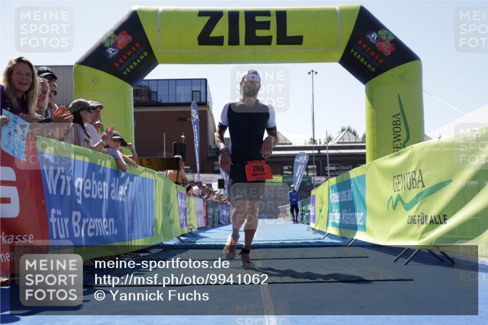 09.08.2026 - GEWOBA Citytriathlon Bremen Yannick Fuchs http://msf.ph/oto/9941062 09.08.2026 13:50:41 Ziel 559, 668, 766 meine-sportfotos.de
