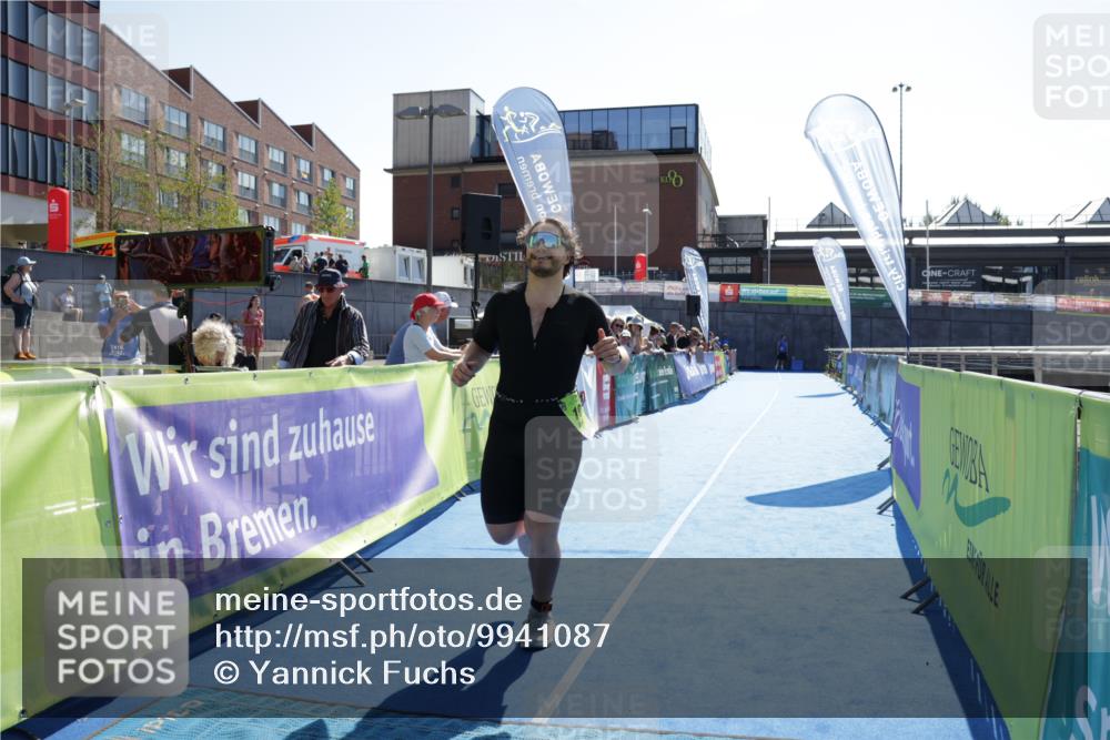 09.08.2026 - GEWOBA Citytriathlon Bremen Yannick Fuchs http://msf.ph/oto/9941087 09.08.2026 15:45:01 Ziel 101, 491 meine-sportfotos.de