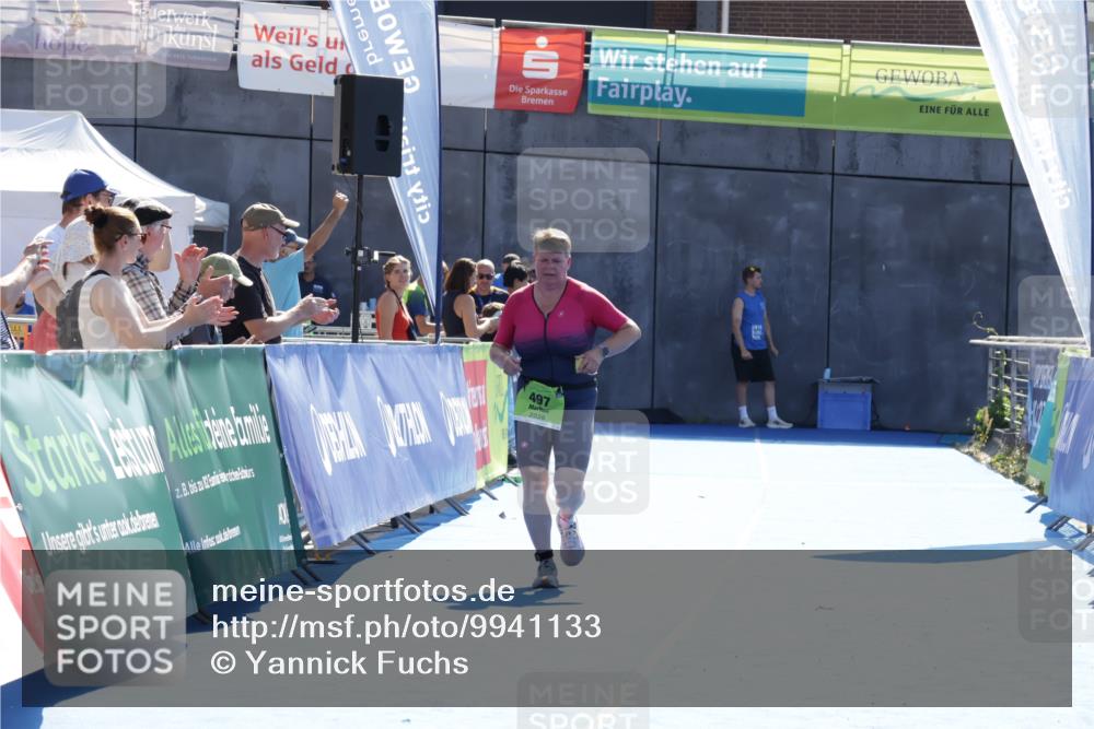 09.08.2026 - GEWOBA Citytriathlon Bremen Yannick Fuchs http://msf.ph/oto/9941133 09.08.2026 15:47:00 Ziel  meine-sportfotos.de