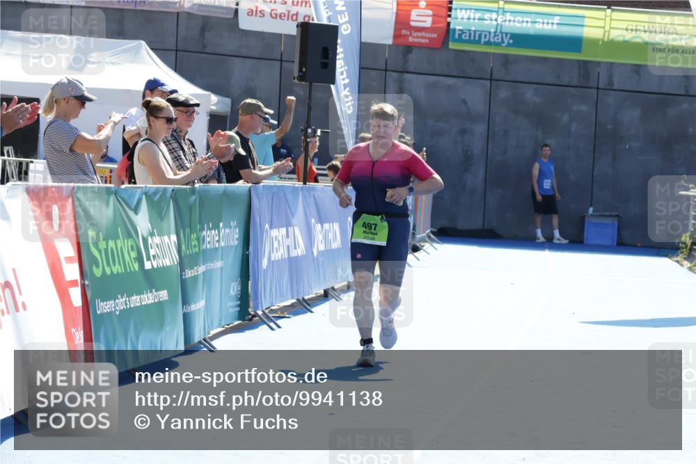 09.08.2026 - GEWOBA Citytriathlon Bremen Yannick Fuchs http://msf.ph/oto/9941138 09.08.2026 15:47:02 Ziel  meine-sportfotos.de
