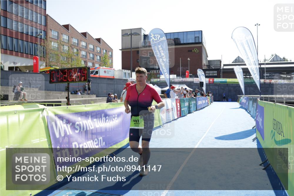 09.08.2026 - GEWOBA Citytriathlon Bremen Yannick Fuchs http://msf.ph/oto/9941147 09.08.2026 15:47:07 Ziel 497 meine-sportfotos.de