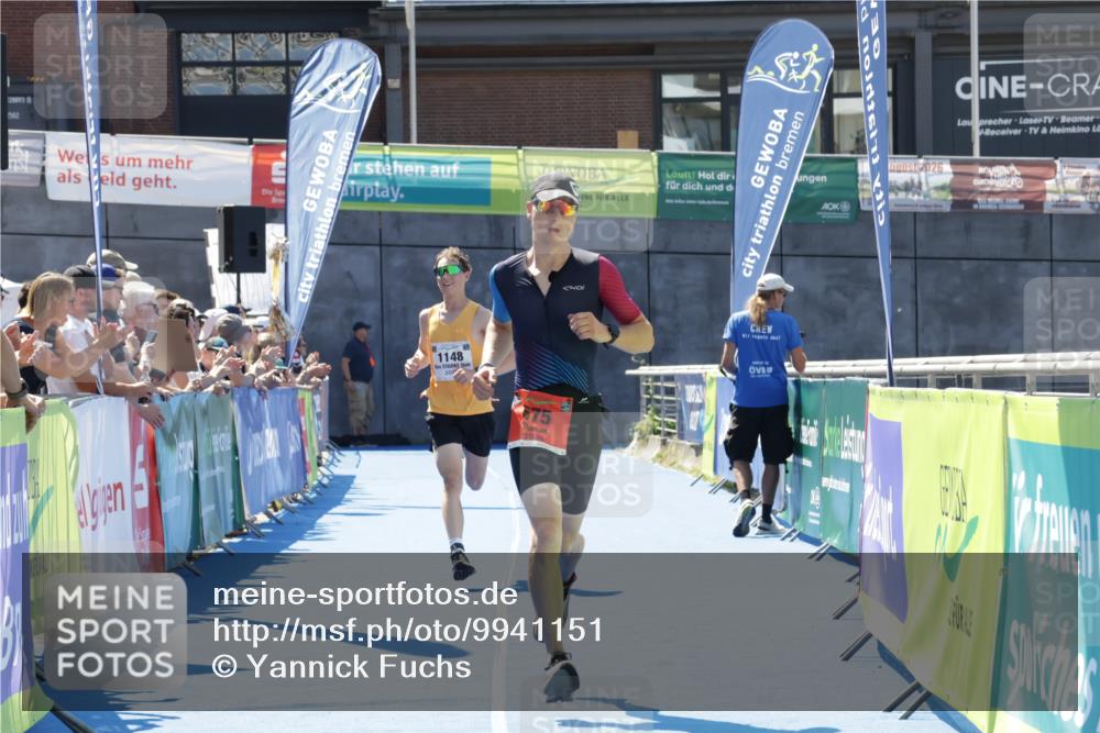 09.08.2026 - GEWOBA Citytriathlon Bremen Yannick Fuchs http://msf.ph/oto/9941151 09.08.2026 13:52:03 Ziel 572, 675, 1148 meine-sportfotos.de