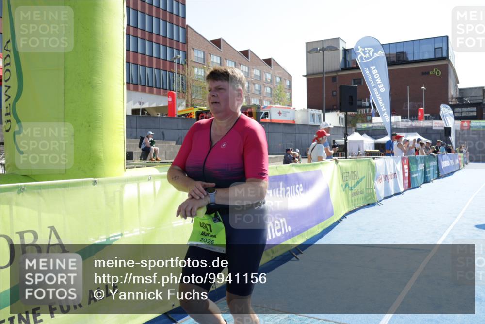 09.08.2026 - GEWOBA Citytriathlon Bremen Yannick Fuchs http://msf.ph/oto/9941156 09.08.2026 15:47:08 Ziel 497 meine-sportfotos.de