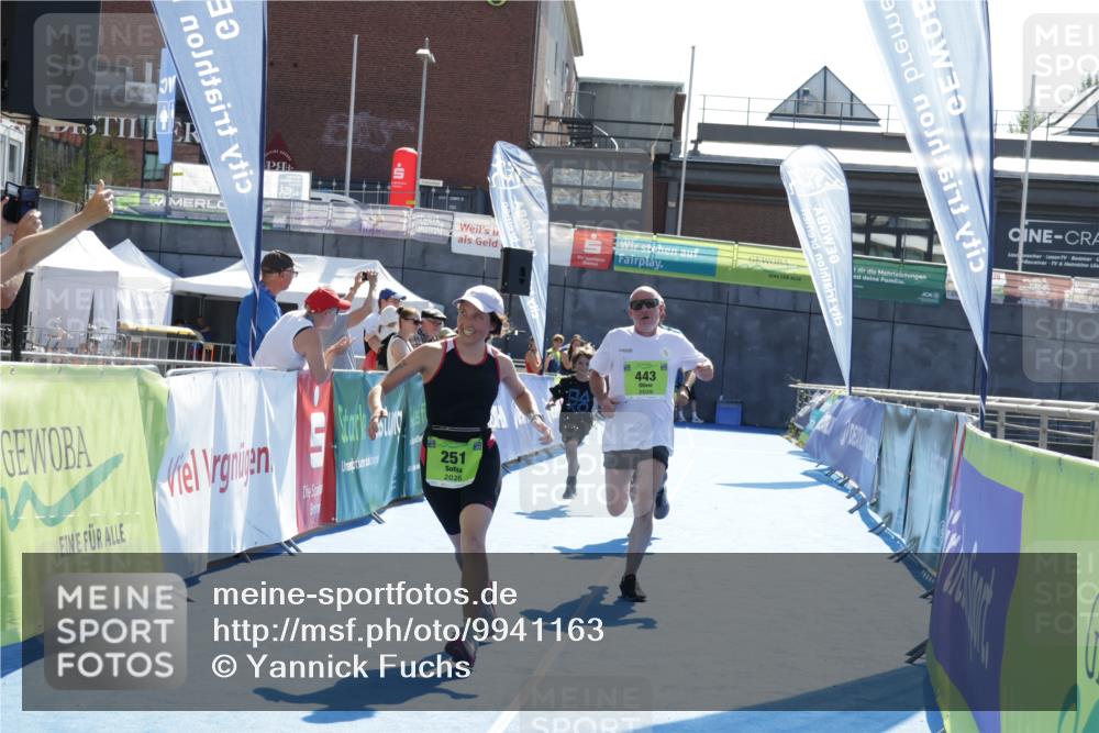 09.08.2026 - GEWOBA Citytriathlon Bremen Yannick Fuchs http://msf.ph/oto/9941163 09.08.2026 15:47:27 Ziel 251, 443 meine-sportfotos.de