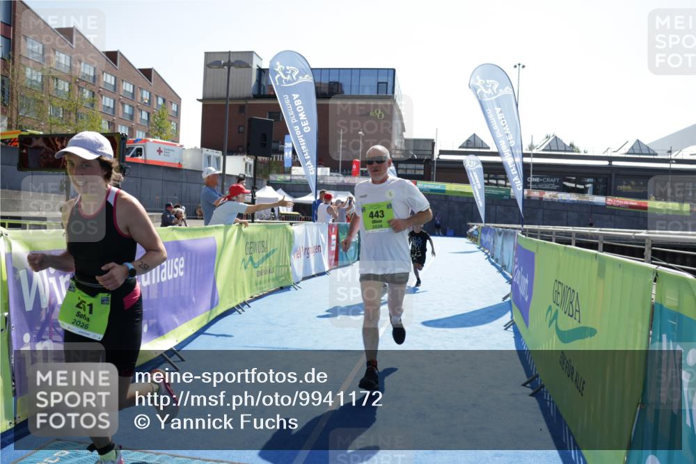 09.08.2026 - GEWOBA Citytriathlon Bremen Yannick Fuchs http://msf.ph/oto/9941172 09.08.2026 15:47:29 Ziel 251, 443, 475 meine-sportfotos.de