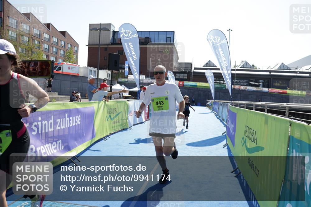 09.08.2026 - GEWOBA Citytriathlon Bremen Yannick Fuchs http://msf.ph/oto/9941174 09.08.2026 15:47:29 Ziel 251, 443, 475 meine-sportfotos.de