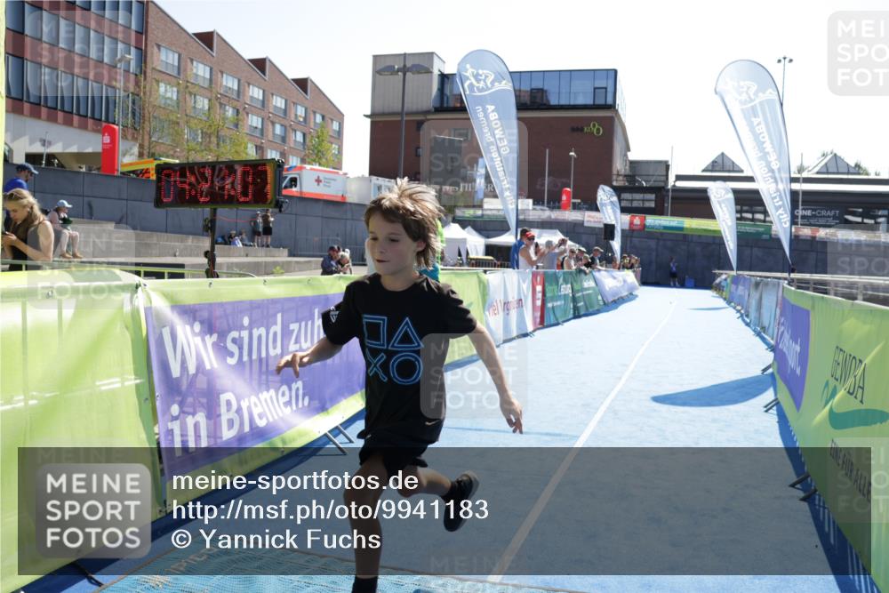 09.08.2026 - GEWOBA Citytriathlon Bremen Yannick Fuchs http://msf.ph/oto/9941183 09.08.2026 15:47:31 Ziel 251, 443, 475 meine-sportfotos.de