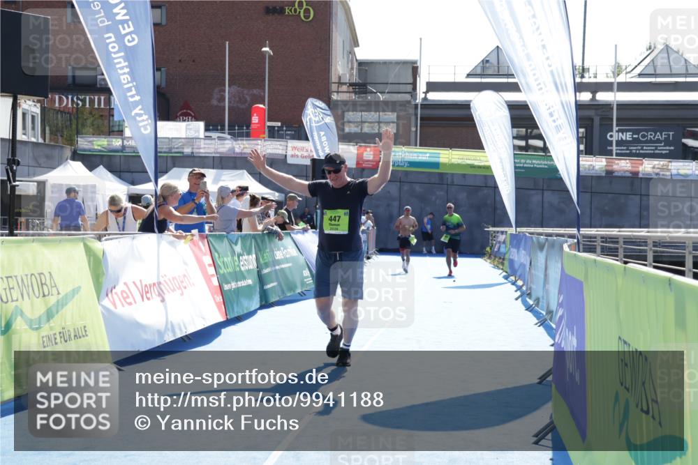 09.08.2026 - GEWOBA Citytriathlon Bremen Yannick Fuchs http://msf.ph/oto/9941188 09.08.2026 15:47:48 Ziel 447 meine-sportfotos.de