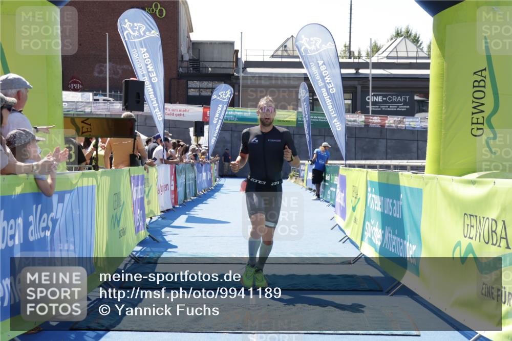 09.08.2026 - GEWOBA Citytriathlon Bremen Yannick Fuchs http://msf.ph/oto/9941189 09.08.2026 13:52:23 Ziel 740 meine-sportfotos.de