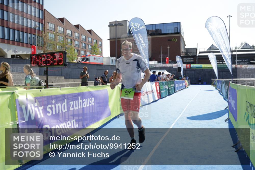 09.08.2026 - GEWOBA Citytriathlon Bremen Yannick Fuchs http://msf.ph/oto/9941252 09.08.2026 15:50:03 Ziel 407 meine-sportfotos.de