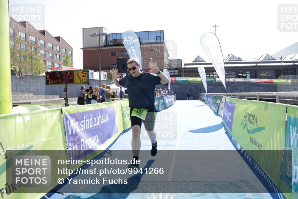 09.08.2026 - GEWOBA Citytriathlon Bremen Yannick Fuchs http://msf.ph/oto/9941266 09.08.2026 15:52:04 Ziel 107 meine-sportfotos.de