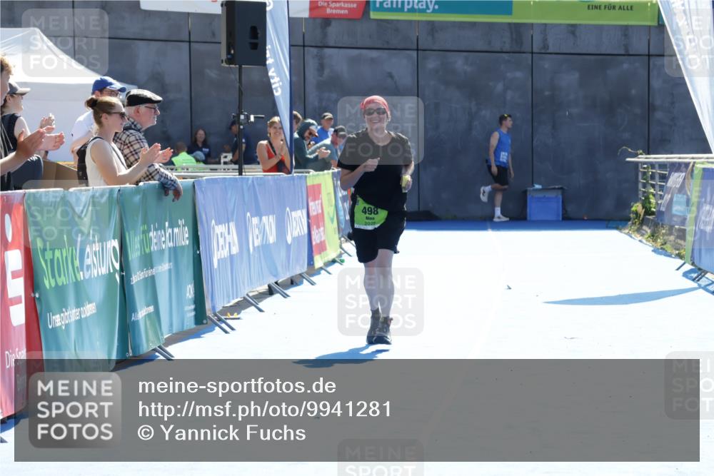09.08.2026 - GEWOBA Citytriathlon Bremen Yannick Fuchs http://msf.ph/oto/9941281 09.08.2026 15:52:39 Ziel  meine-sportfotos.de