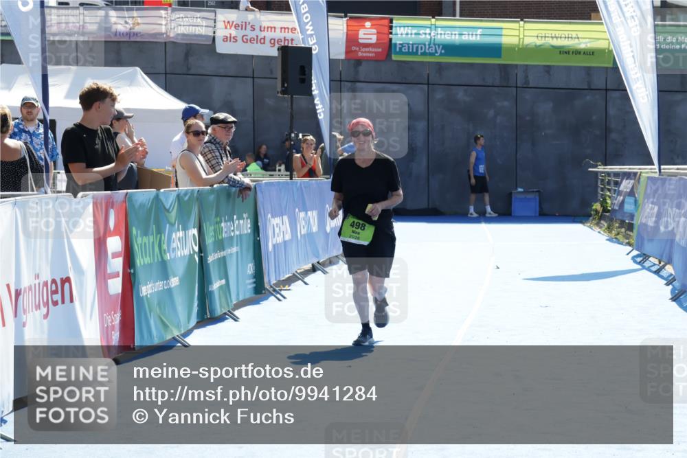 09.08.2026 - GEWOBA Citytriathlon Bremen Yannick Fuchs http://msf.ph/oto/9941284 09.08.2026 15:52:40 Ziel 498 meine-sportfotos.de