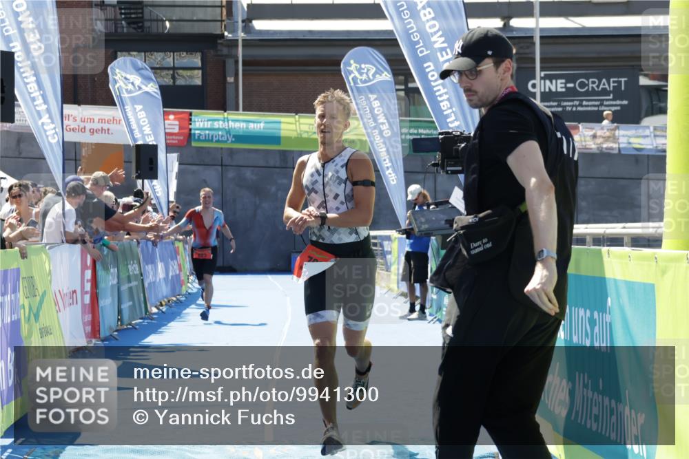 09.08.2026 - GEWOBA Citytriathlon Bremen Yannick Fuchs http://msf.ph/oto/9941300 09.08.2026 13:53:33 Ziel 623, 702 meine-sportfotos.de