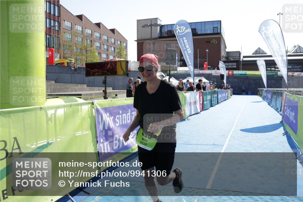 09.08.2026 - GEWOBA Citytriathlon Bremen Yannick Fuchs http://msf.ph/oto/9941306 09.08.2026 15:52:45 Ziel 498 meine-sportfotos.de