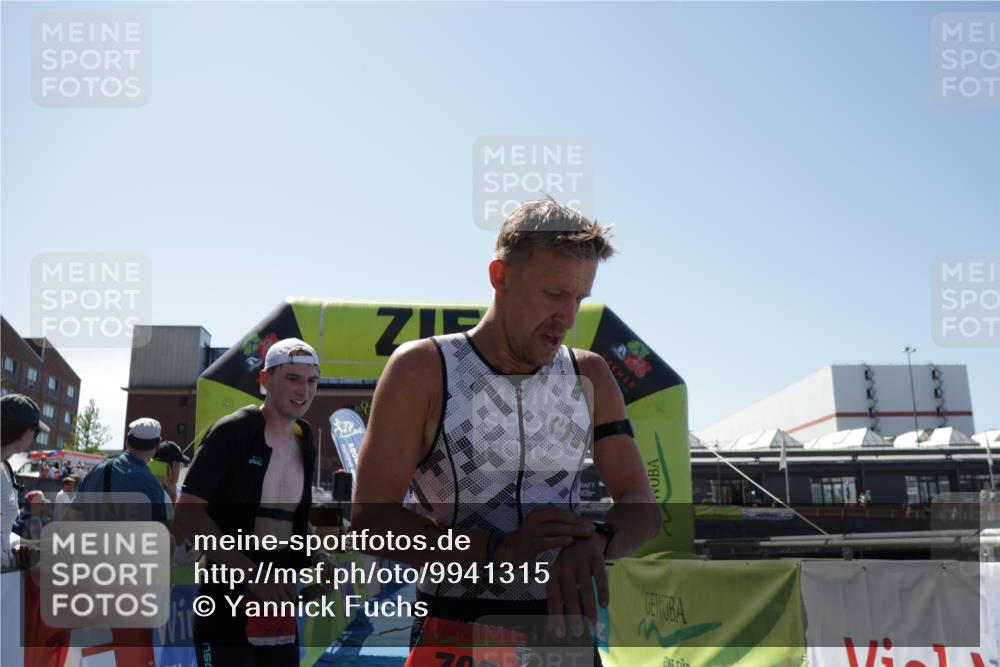 09.08.2026 - GEWOBA Citytriathlon Bremen Yannick Fuchs http://msf.ph/oto/9941315 09.08.2026 13:53:36 Ziel 623, 702 meine-sportfotos.de