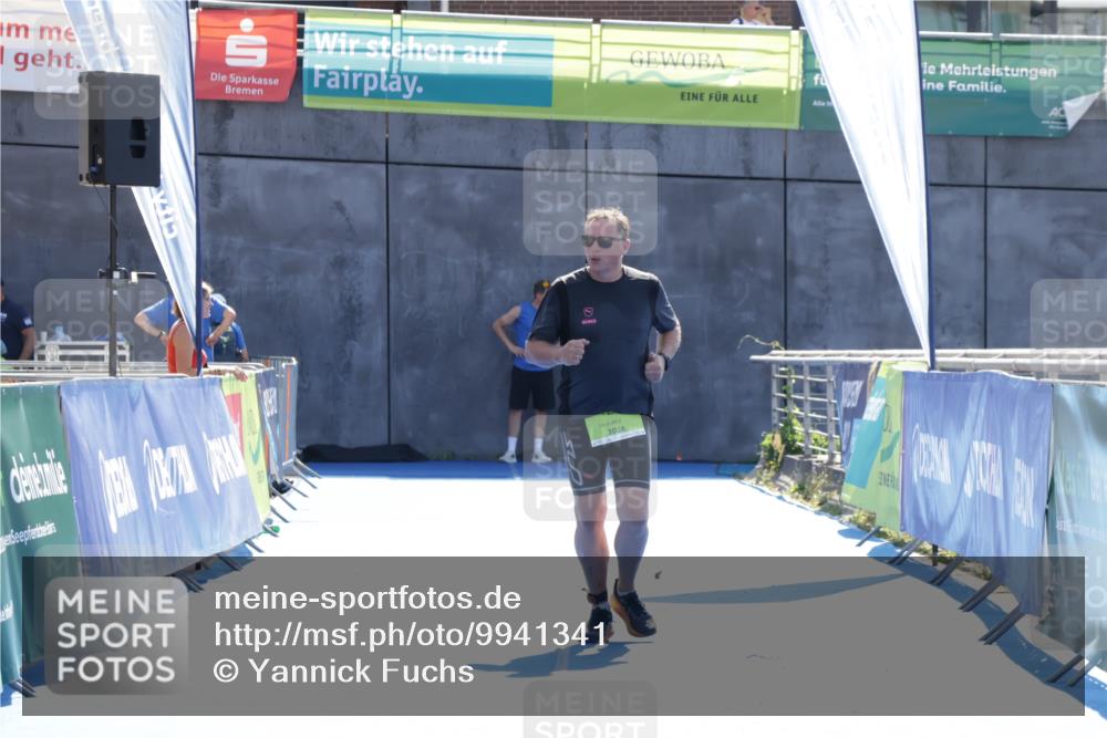 09.08.2026 - GEWOBA Citytriathlon Bremen Yannick Fuchs http://msf.ph/oto/9941341 09.08.2026 15:55:17 Ziel  meine-sportfotos.de