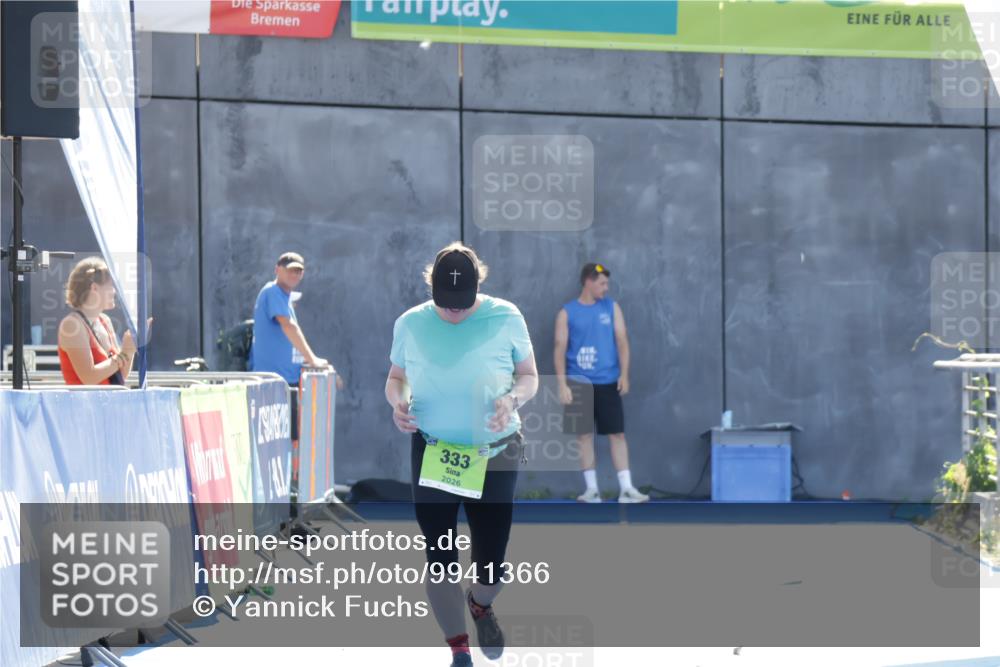 09.08.2026 - GEWOBA Citytriathlon Bremen Yannick Fuchs http://msf.ph/oto/9941366 09.08.2026 15:56:38 Ziel  meine-sportfotos.de