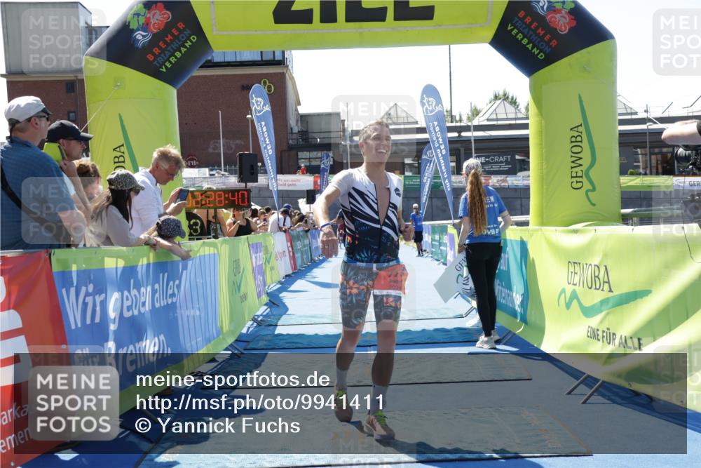 09.08.2026 - GEWOBA Citytriathlon Bremen Yannick Fuchs http://msf.ph/oto/9941411 09.08.2026 13:55:03 Ziel 705, 775 meine-sportfotos.de