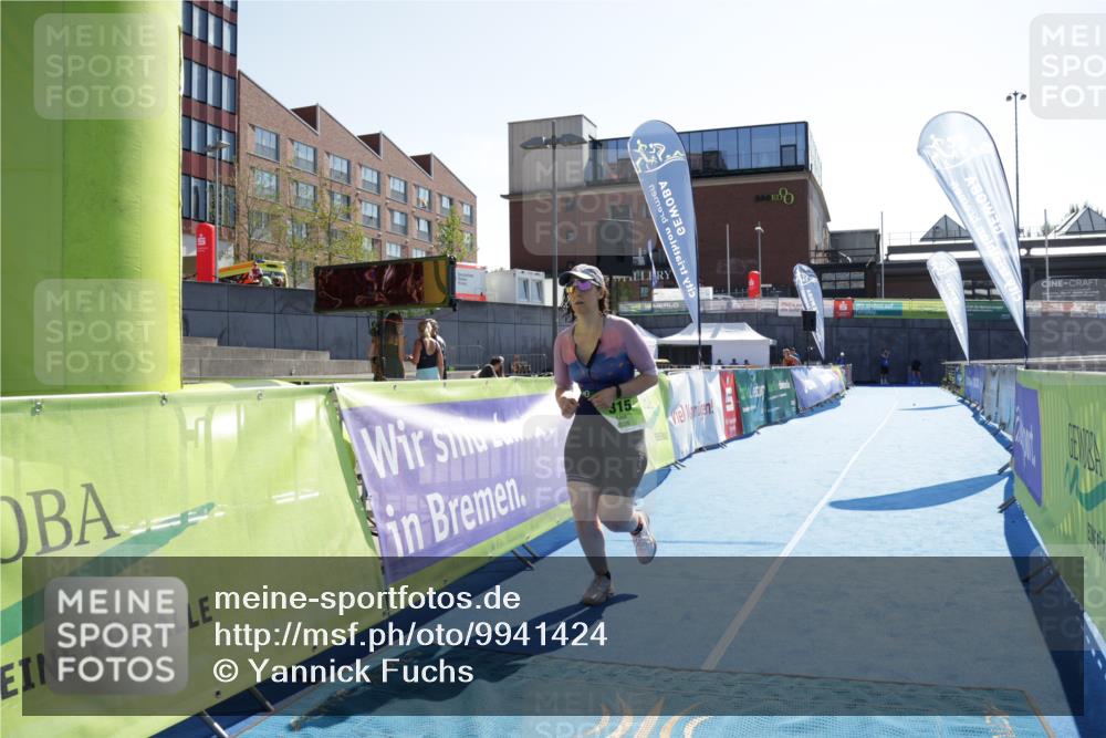 09.08.2026 - GEWOBA Citytriathlon Bremen Yannick Fuchs http://msf.ph/oto/9941424 09.08.2026 15:58:13 Ziel 315 meine-sportfotos.de
