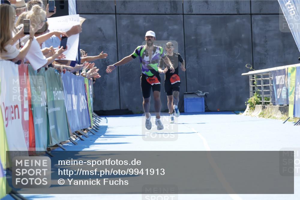 09.08.2026 - GEWOBA Citytriathlon Bremen Yannick Fuchs http://msf.ph/oto/9941913 09.08.2026 14:06:39 Ziel  meine-sportfotos.de