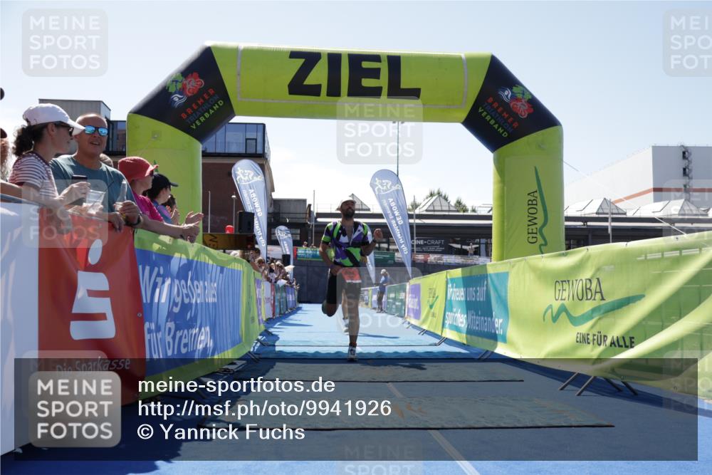 09.08.2026 - GEWOBA Citytriathlon Bremen Yannick Fuchs http://msf.ph/oto/9941926 09.08.2026 14:06:45 Ziel 632, 697 meine-sportfotos.de