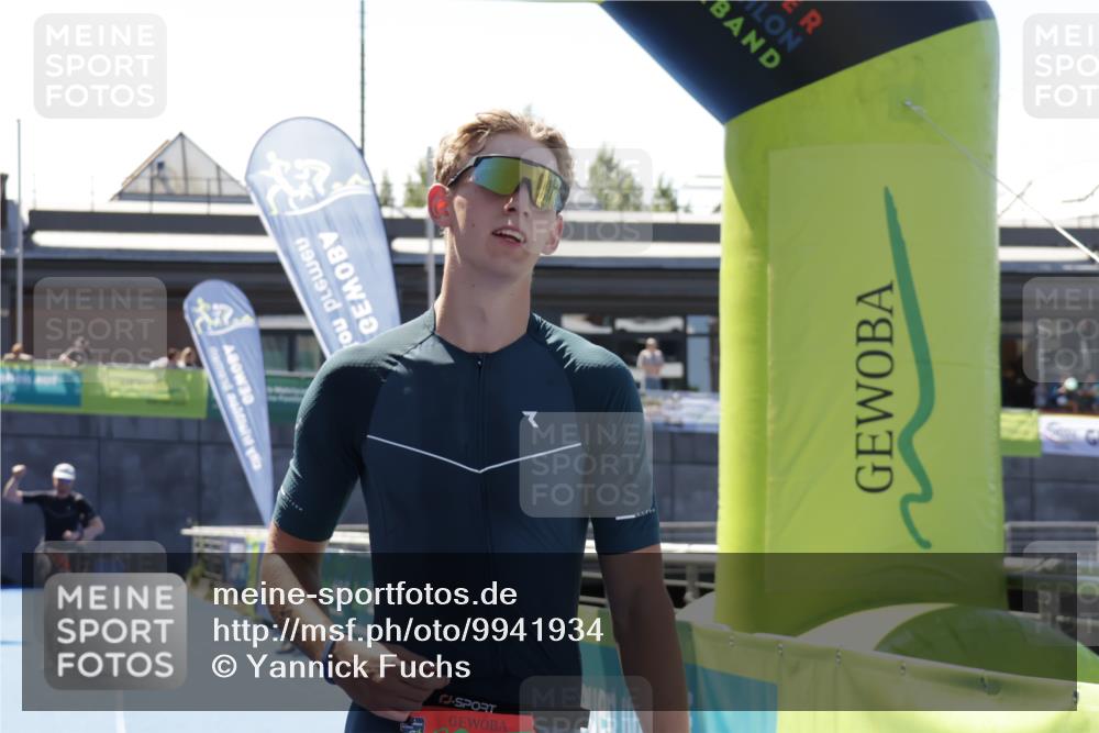 09.08.2026 - GEWOBA Citytriathlon Bremen Yannick Fuchs http://msf.ph/oto/9941934 09.08.2026 14:07:07 Ziel 549, 633 meine-sportfotos.de