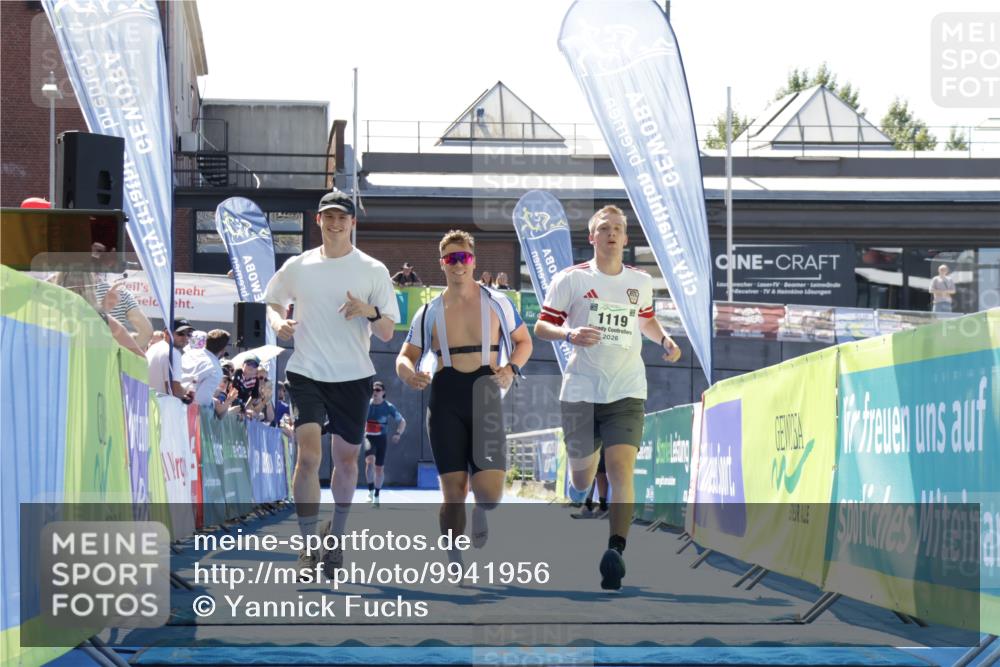 09.08.2026 - GEWOBA Citytriathlon Bremen Yannick Fuchs http://msf.ph/oto/9941956 09.08.2026 14:07:38 Ziel 1119 meine-sportfotos.de